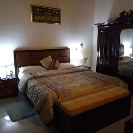Nelinsa Residence Канди Экстерьер фото